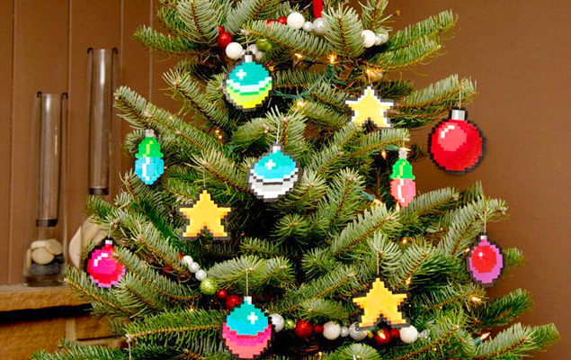 7 Most Favorite and Unique Christmas Tree Ornaments ...
