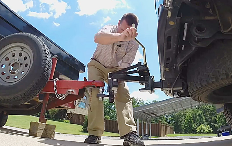 thumbnail image 2 of Trailer Hitch Alignment Kit - Magnetic Guide System For Easy Trailer Hooking 2 of 3