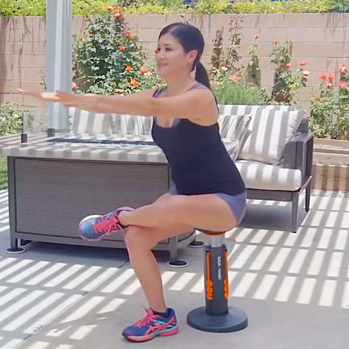 Unique Squat Workout Machine Help You Get Toned
