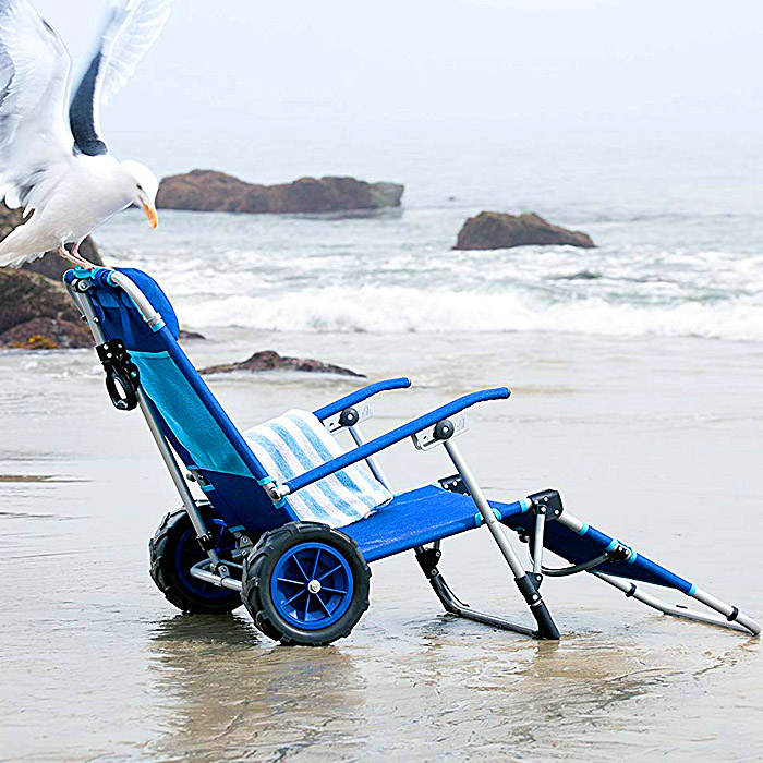 This 2-in-1 Beach Lounger Doubles as a Wagon