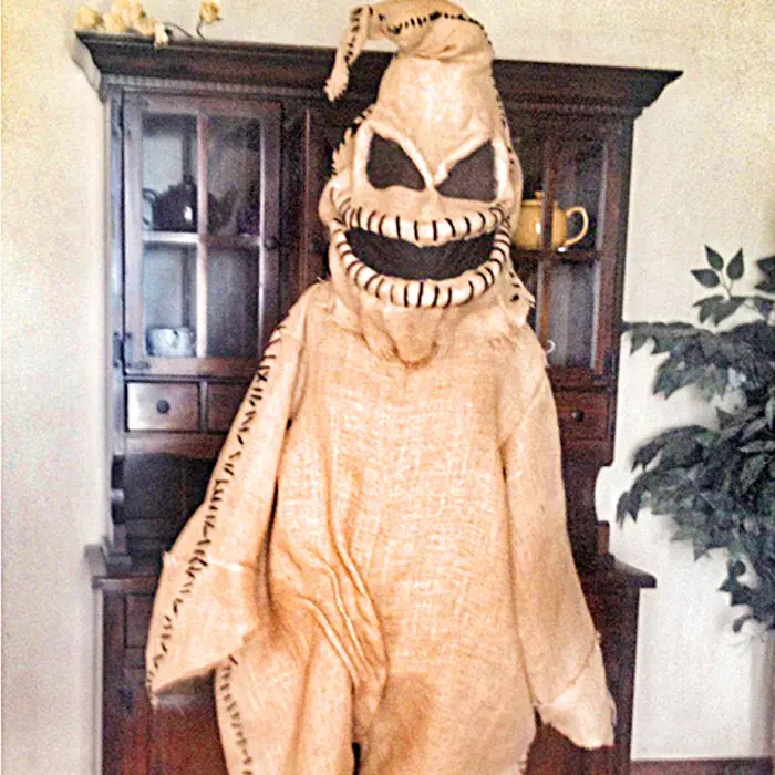 This Oogie Boogie Costume Is Very Simply & Handmade - TheSuperBOO!