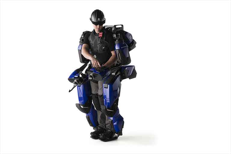 Guardian XO: Robotic exoskeleton suit for lifting heavy objects