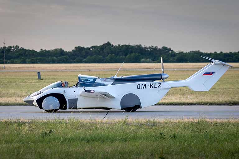 transforming flying car