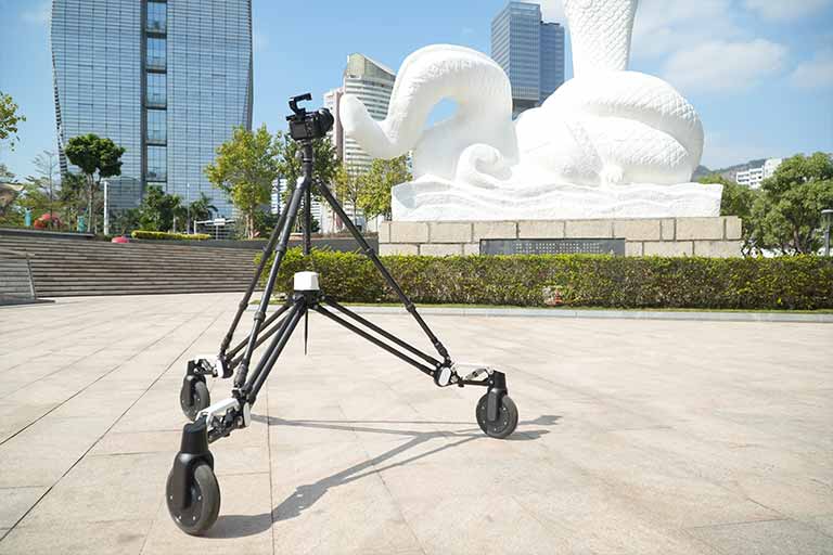 Snoppa Rover, A Motorized Camera Dolly for All-Terrain Electronic Stabilization