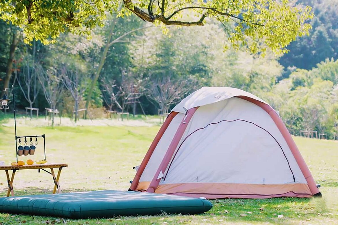 The 'Giga' Self-Inflating Tent pumps up itself in 3 minutes