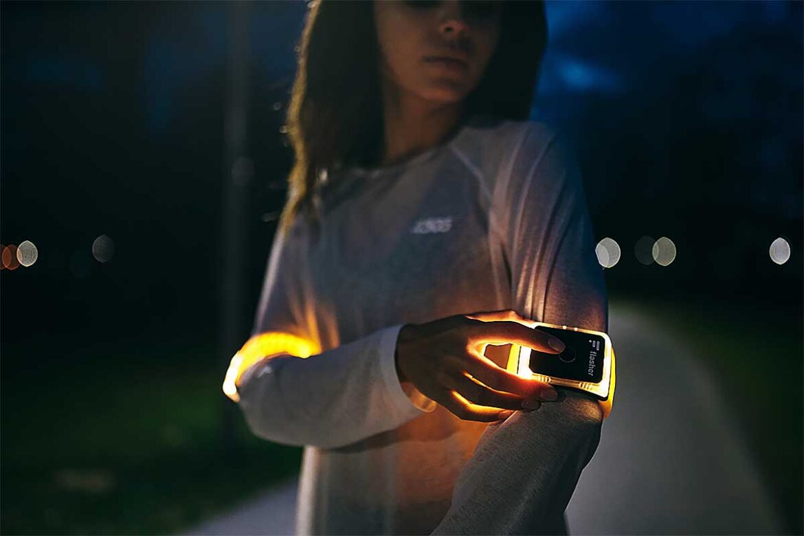 LED flasher armbands: A gesture-controlled turn signal for cyclists