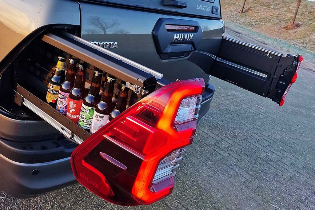 Tail light storage drawer for extra hidden space for trucks TheSuperBOO!