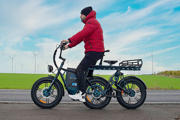 The cargo fat tire e-trike Defender 250 is breaking the mold